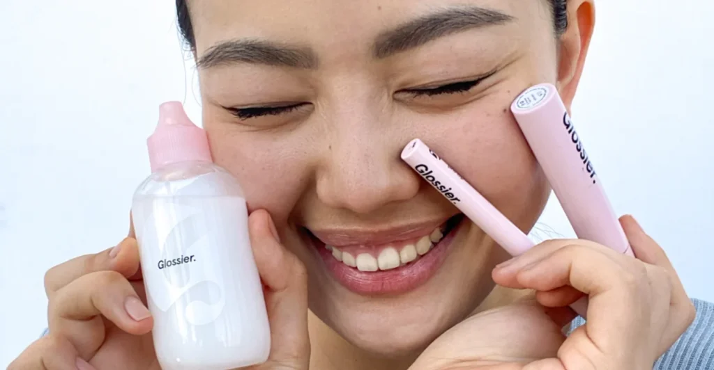 Glossier: Minimalist Beauty for Everyone