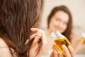 Fish Oil Supplements and Castor Oil for Hair