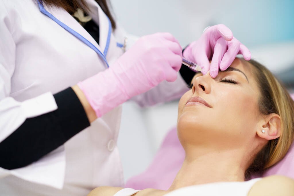 How To Choose The Right Cosmetic Procedure For Your Lifestyle