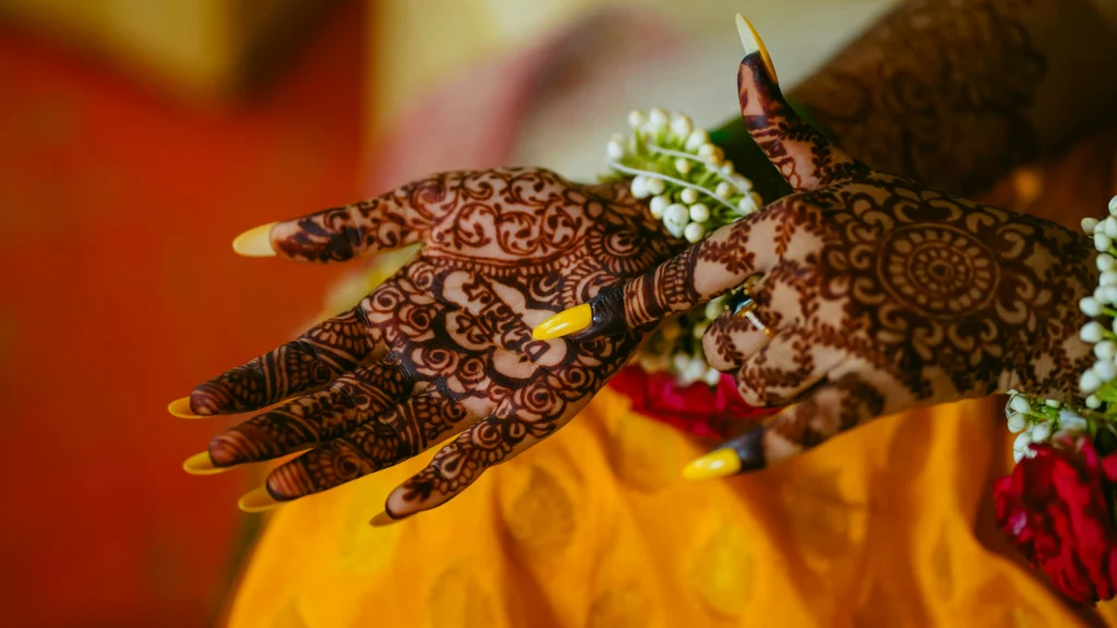 Full Hand Mehndi Designs For Brides